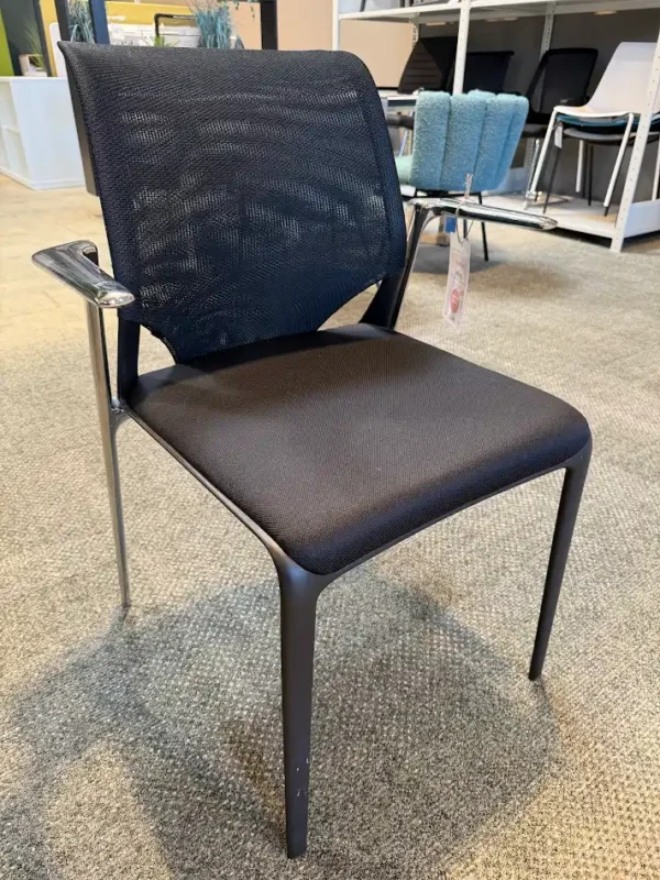 VITRA MedaSlim mit Armlehnen